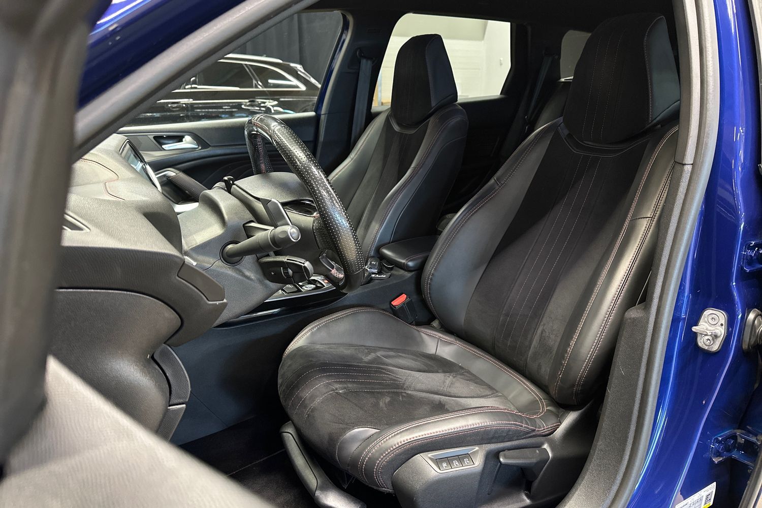 Peugeot 308 vaihtoauto