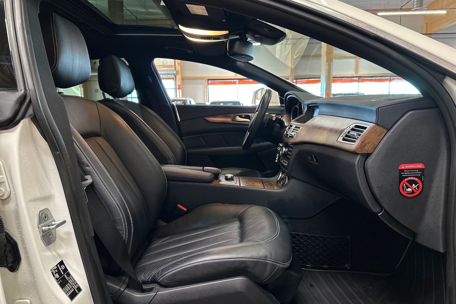 Mercedes-Benz CLS vaihtoauto