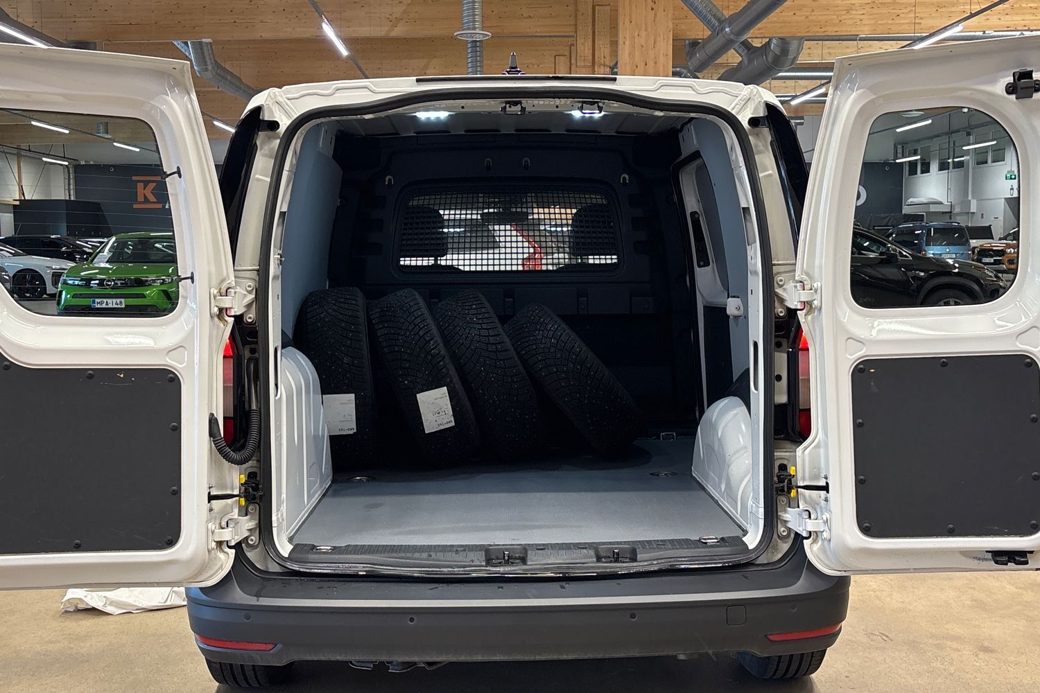 Volkswagen Caddy vaihtoauto