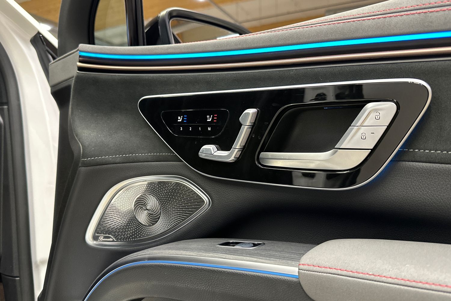 Mercedes-Benz EQS vaihtoauto