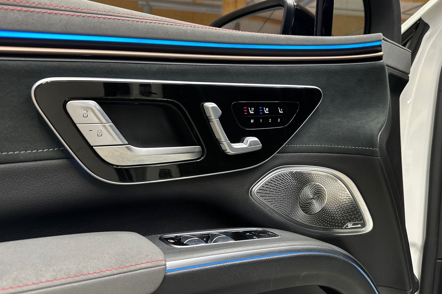 Mercedes-Benz EQS vaihtoauto