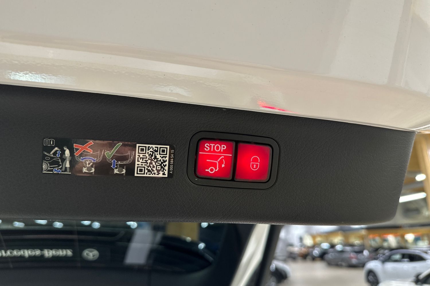 Mercedes-Benz EQS vaihtoauto