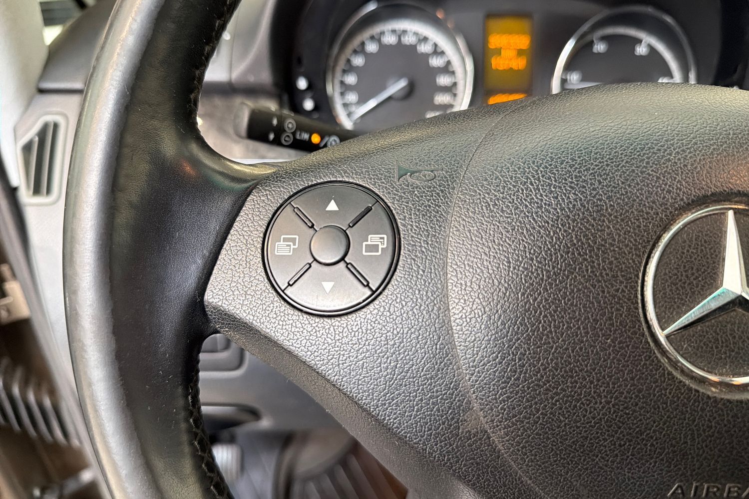 Mercedes-Benz Viano vaihtoauto