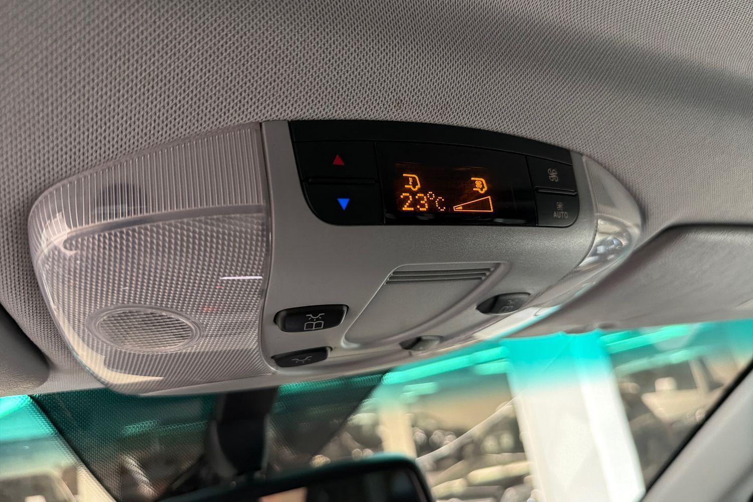 Mercedes-Benz Viano vaihtoauto
