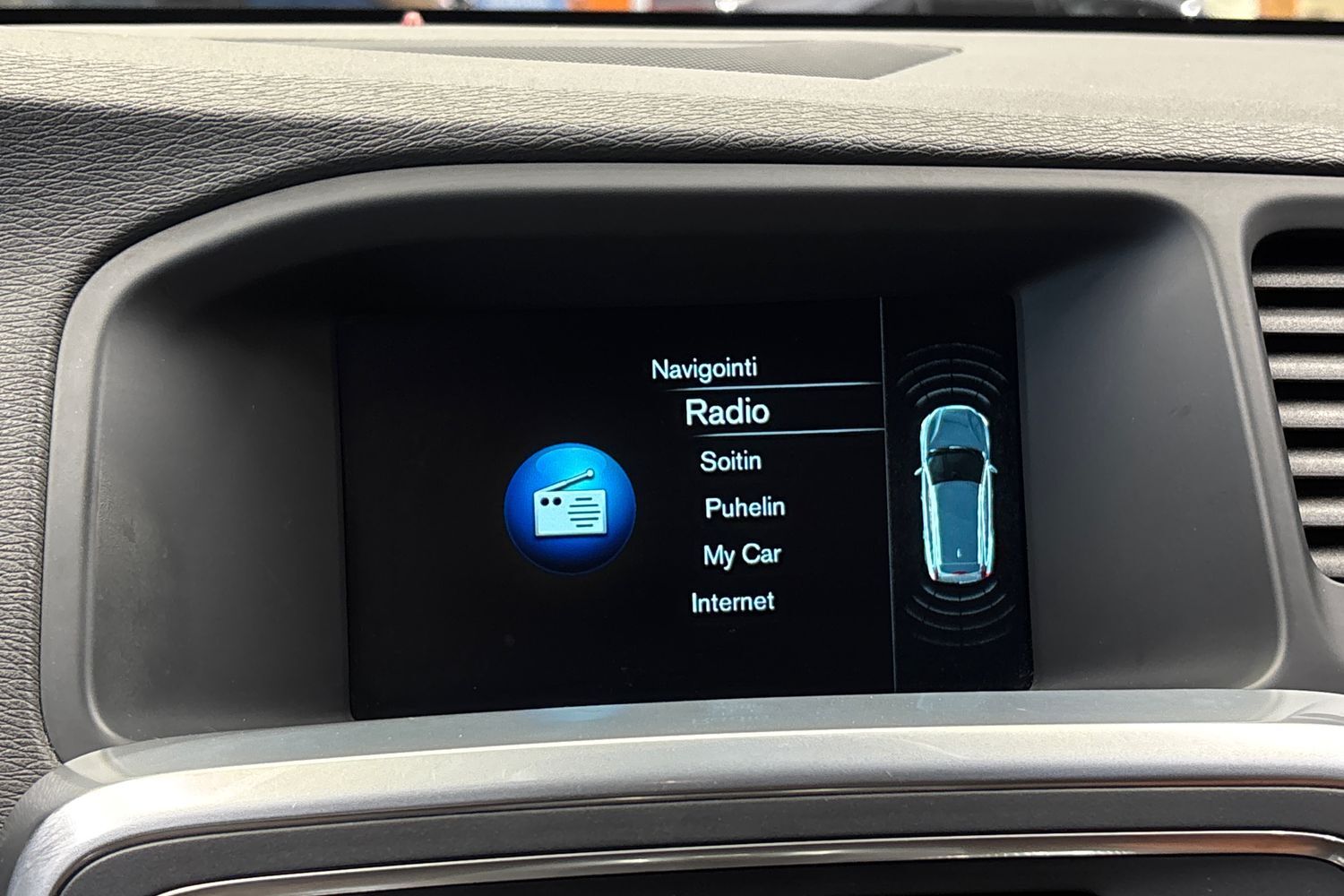 Volvo V60 Cross Country vaihtoauto