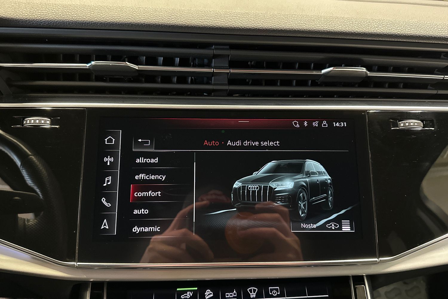 Audi Q7 vaihtoauto
