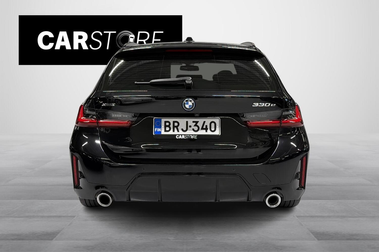 BMW 330 vaihtoauto
