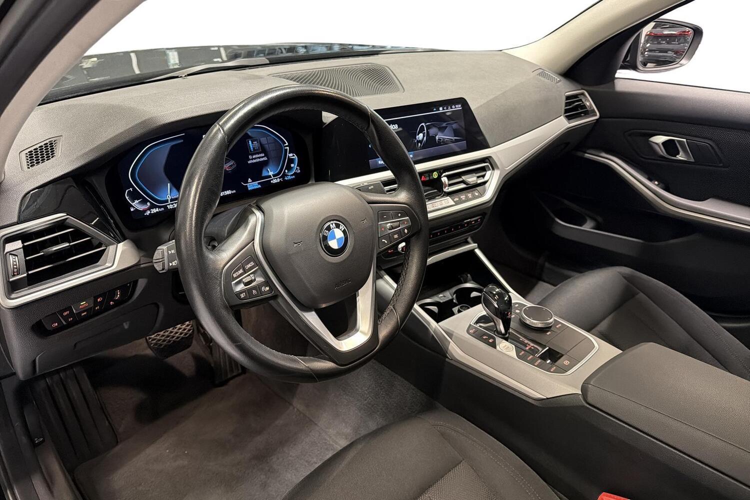 BMW 330 vaihtoauto