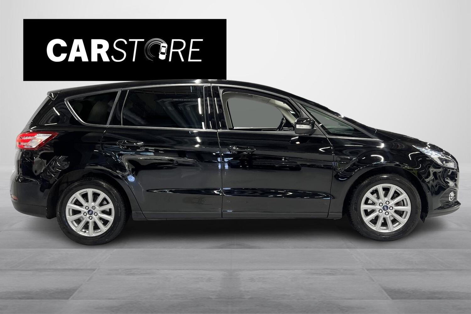 Ford S-MAX vaihtoauto