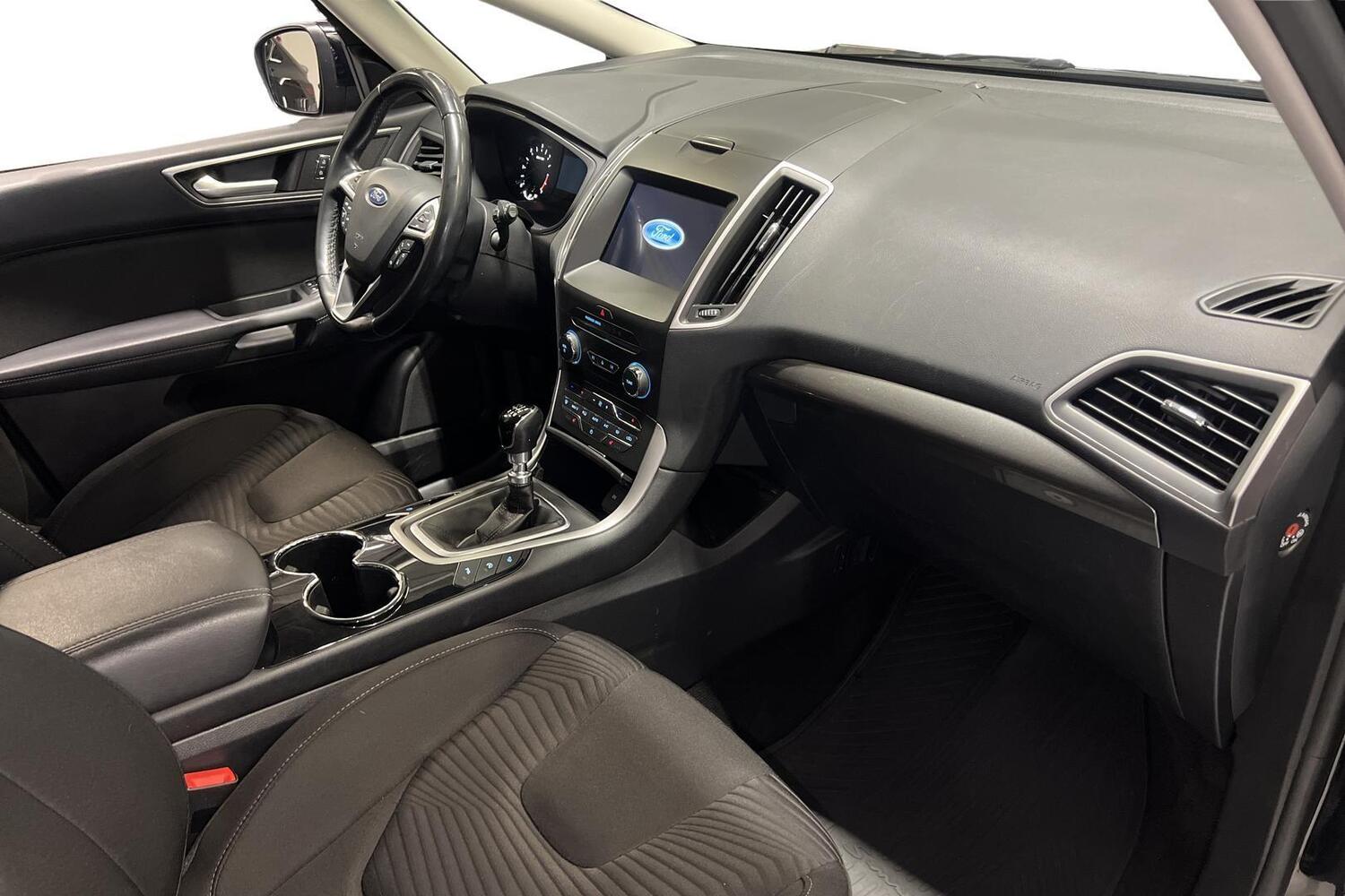 Ford S-MAX vaihtoauto