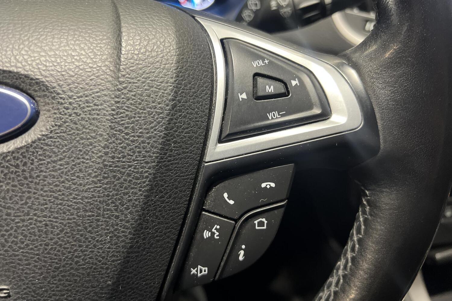 Ford S-MAX vaihtoauto