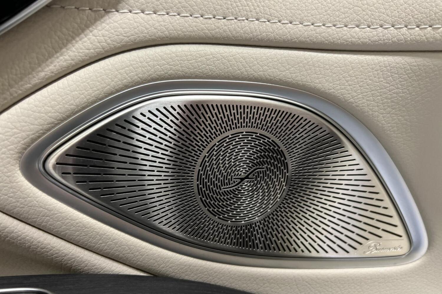 Mercedes-Benz EQS vaihtoauto