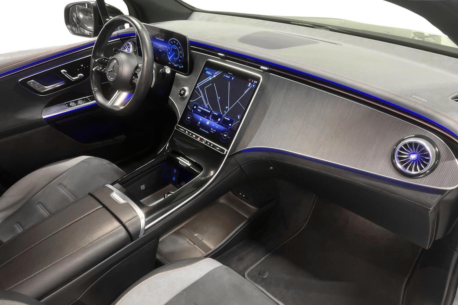 Mercedes-Benz EQE vaihtoauto