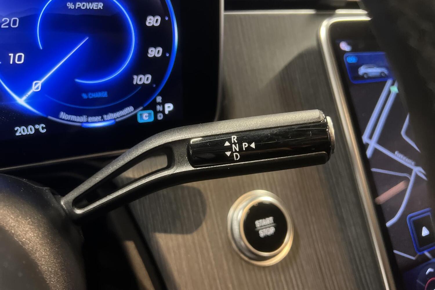 Mercedes-Benz EQE vaihtoauto