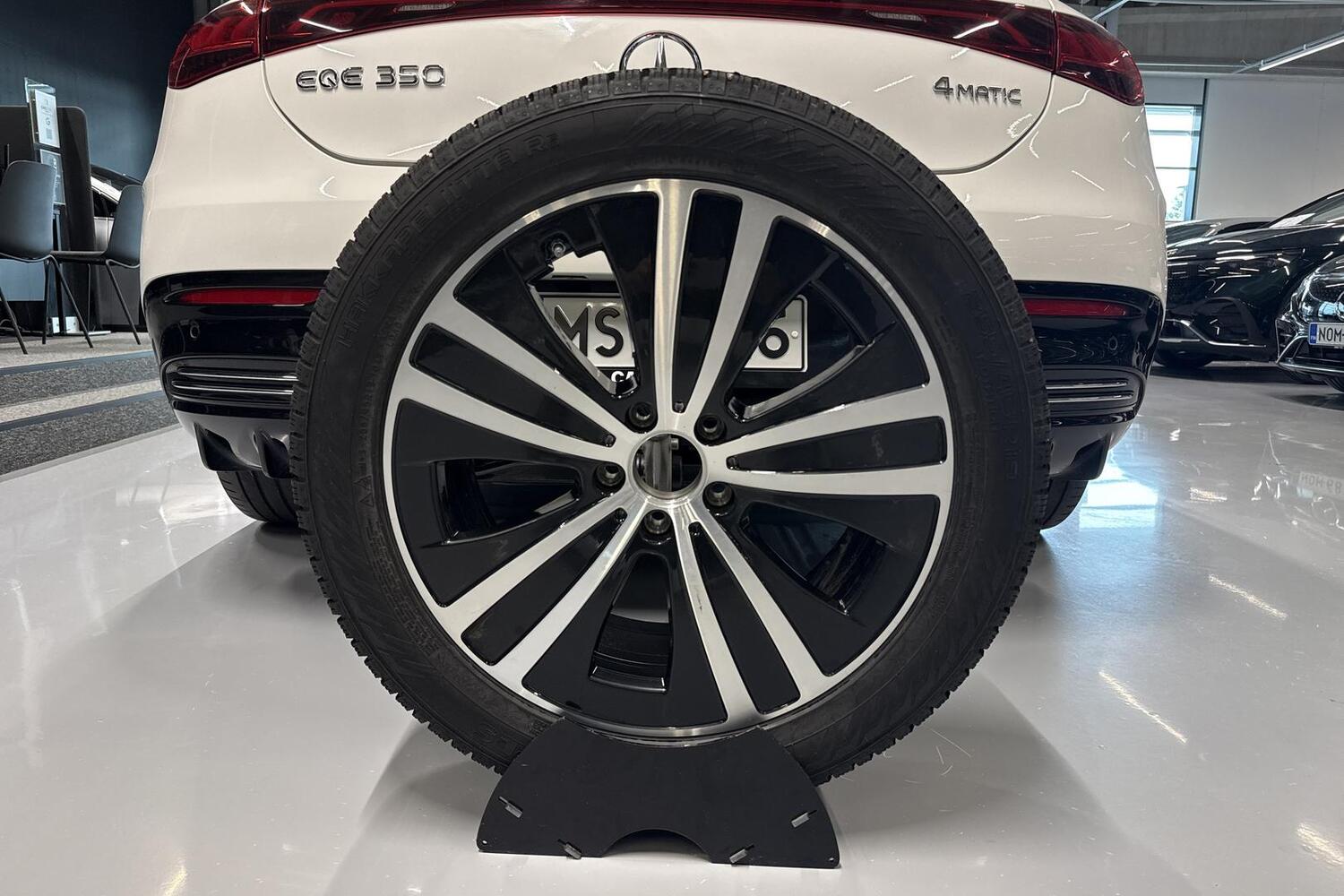 Mercedes-Benz EQE vaihtoauto