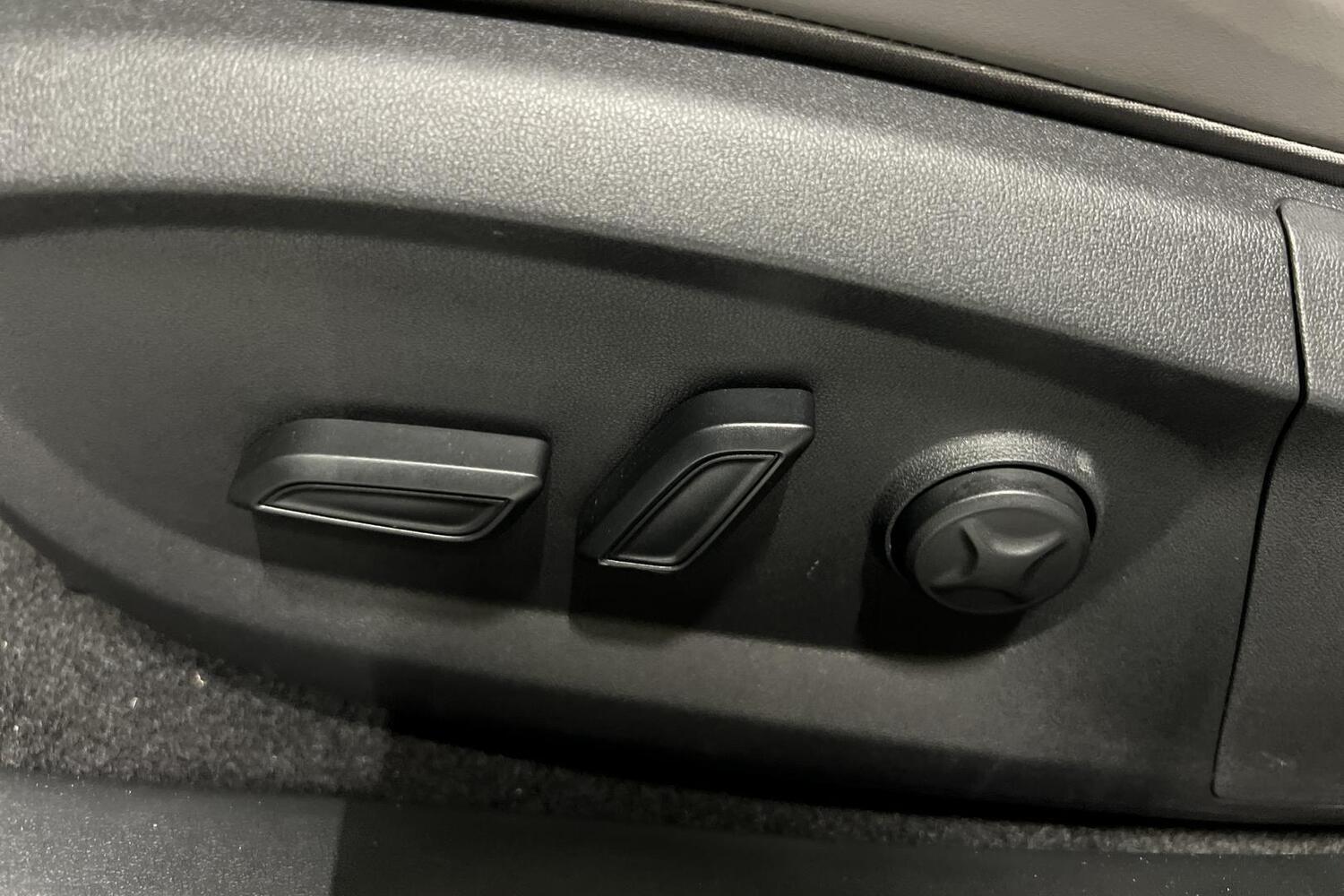 MG MGS6 EV vaihtoauto