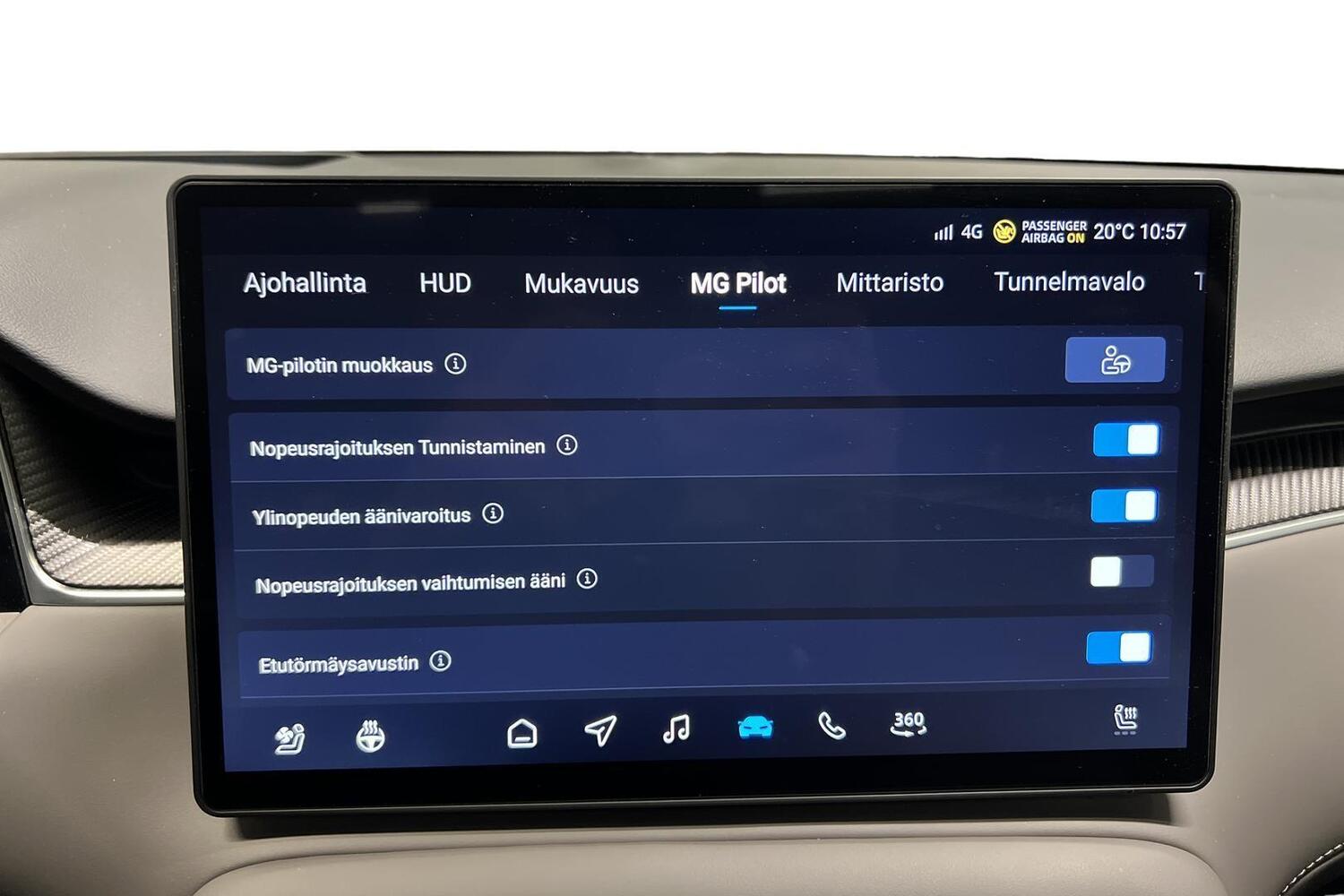 MG MGS6 EV vaihtoauto