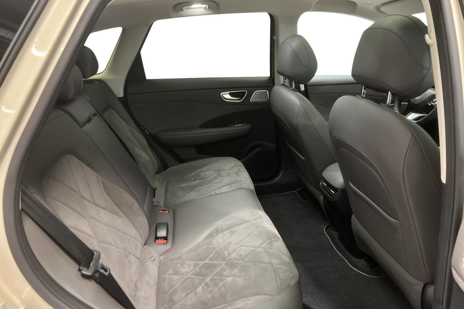 MG MGS6 EV vaihtoauto