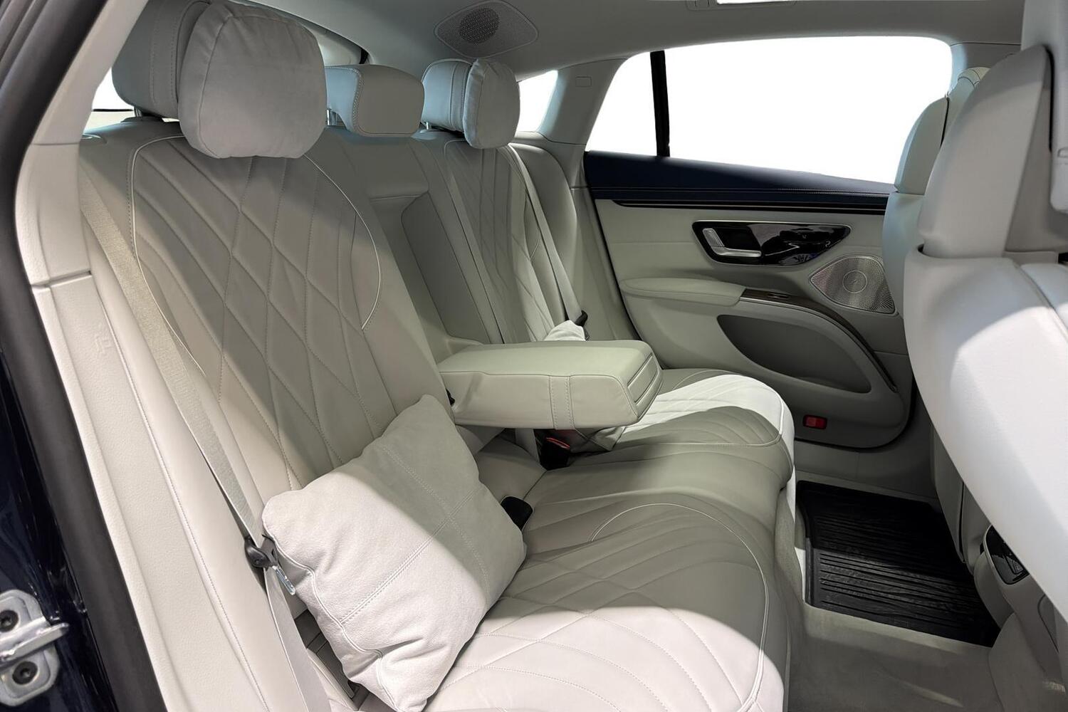 Mercedes-Benz EQS vaihtoauto