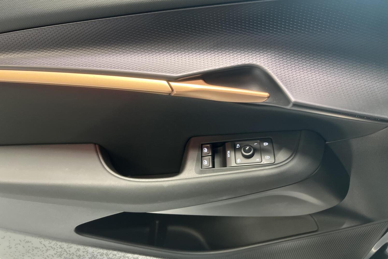Cupra Tavascan vaihtoauto