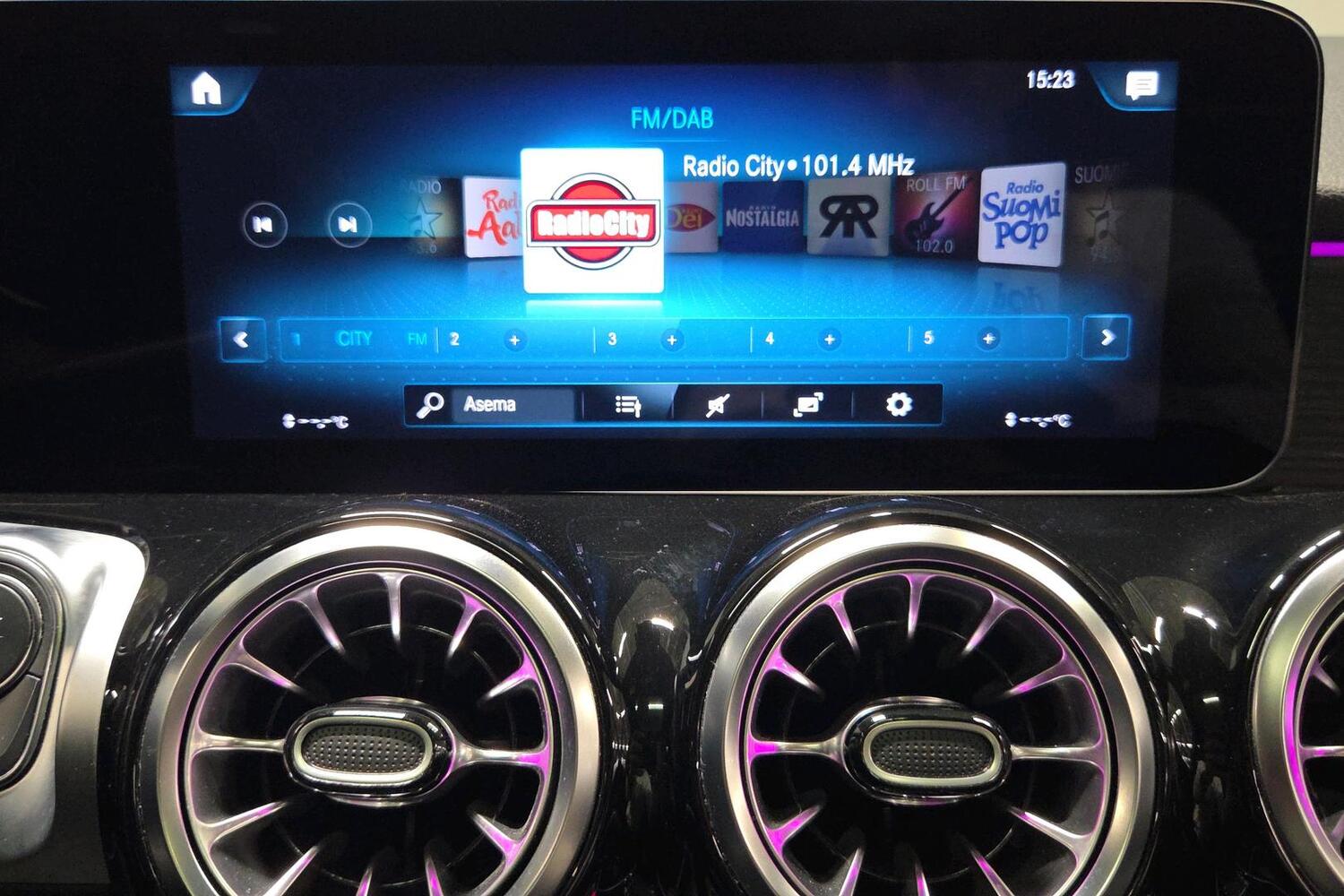 Mercedes-Benz EQB vaihtoauto