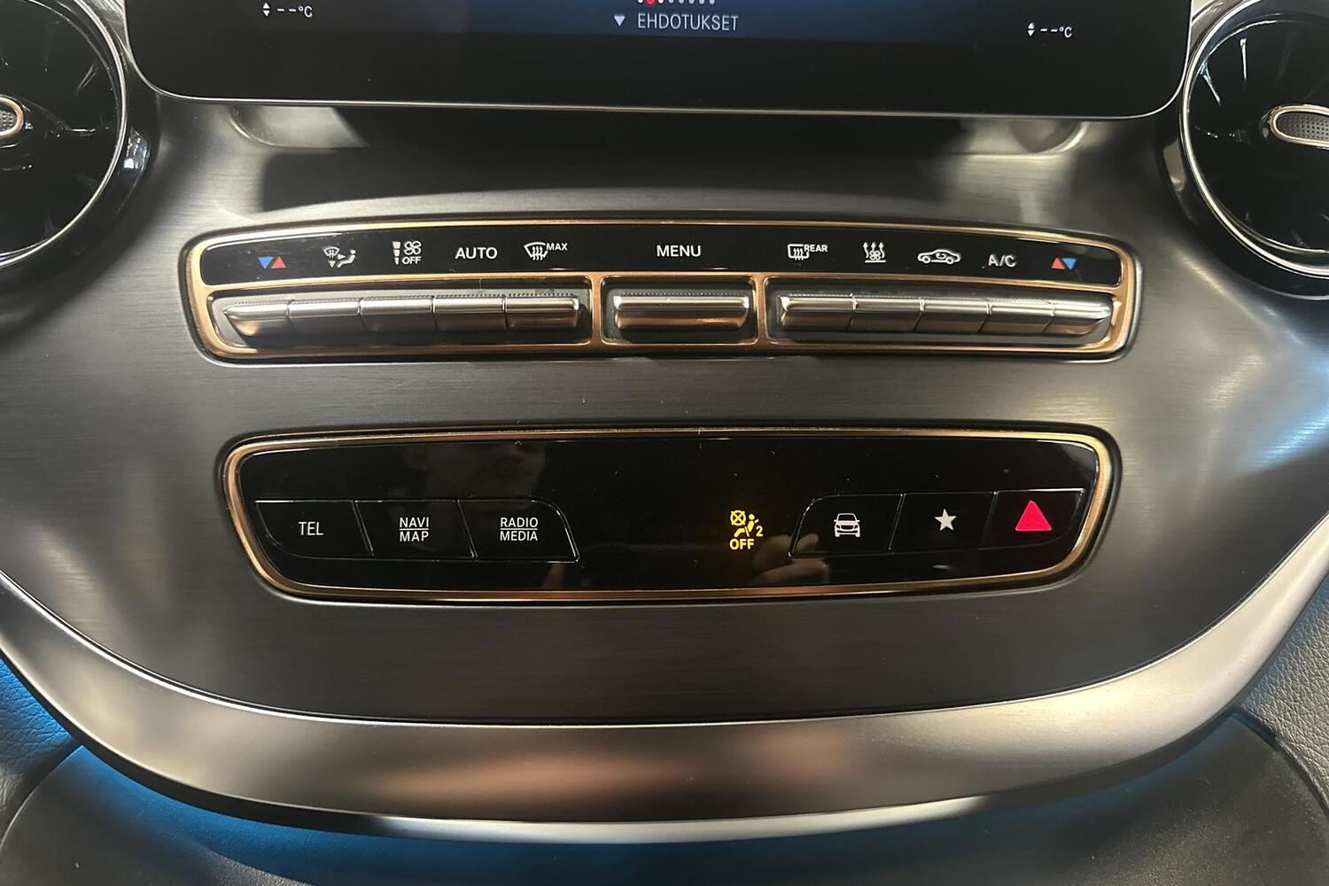 Mercedes-Benz EQV vaihtoauto