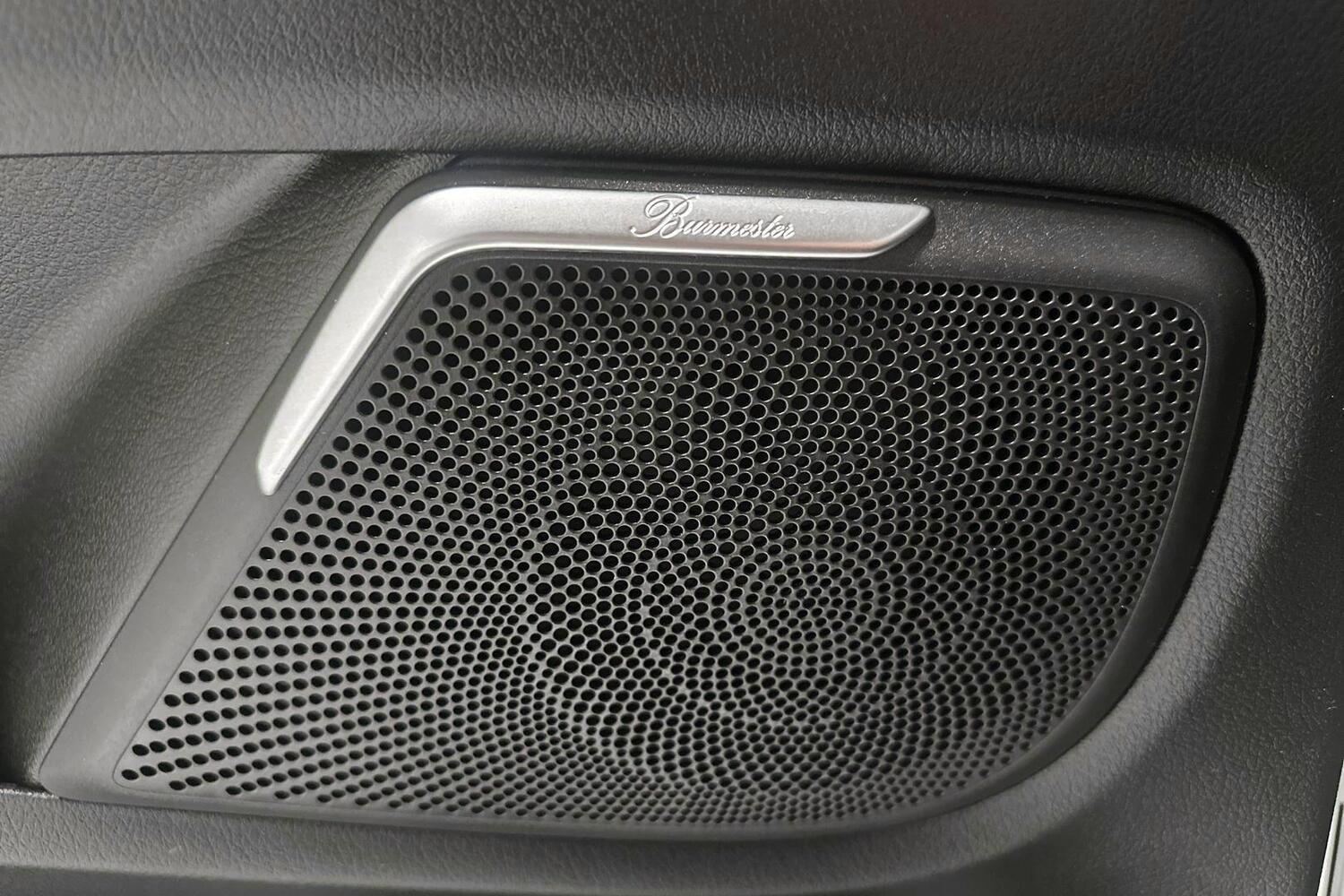 Mercedes-Benz EQV vaihtoauto
