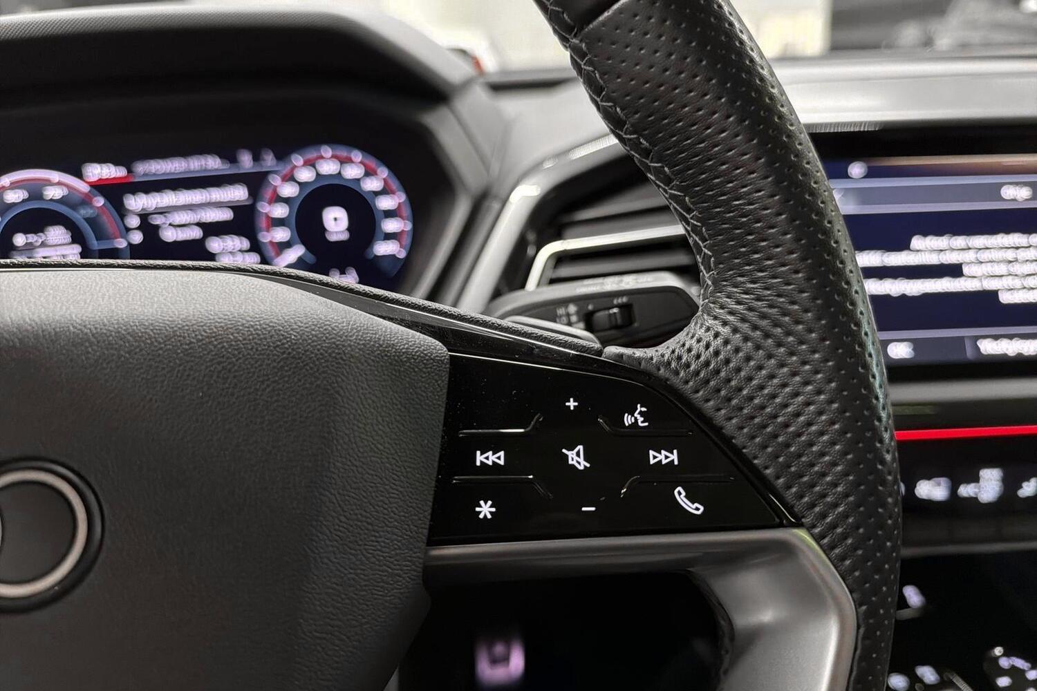 Audi Q4 e-tron vaihtoauto