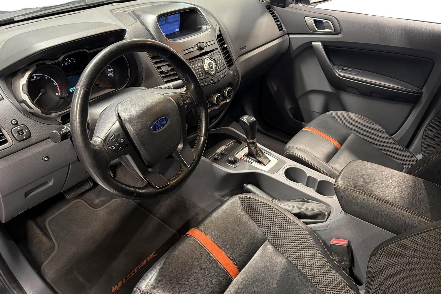 Ford Ranger vaihtoauto