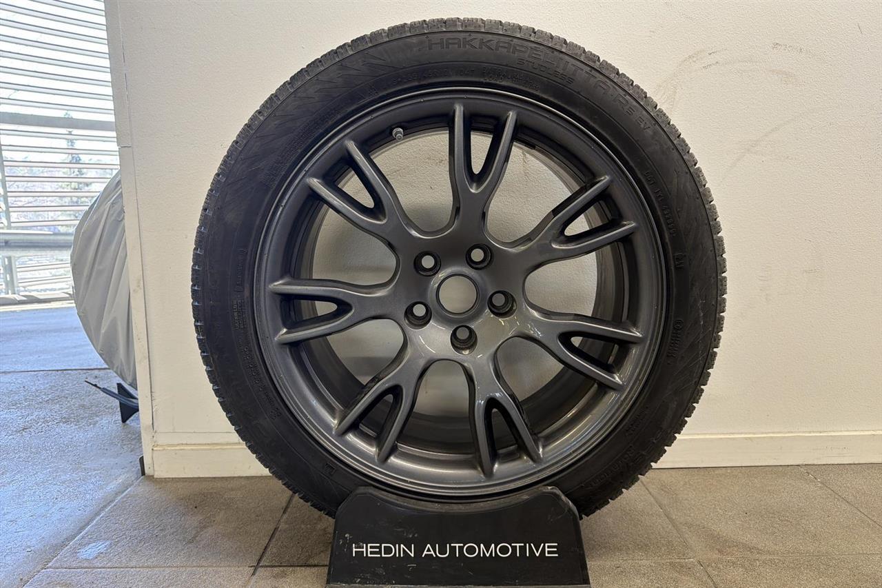 Tesla Model S vaihtoauto