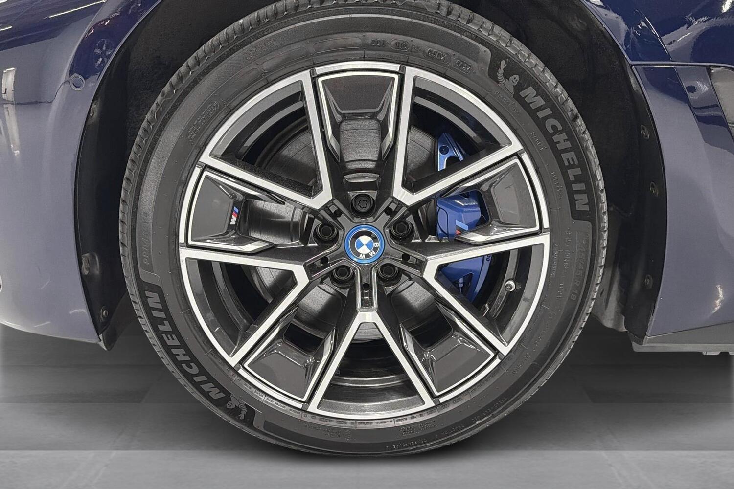 BMW i4 M50 vaihtoauto