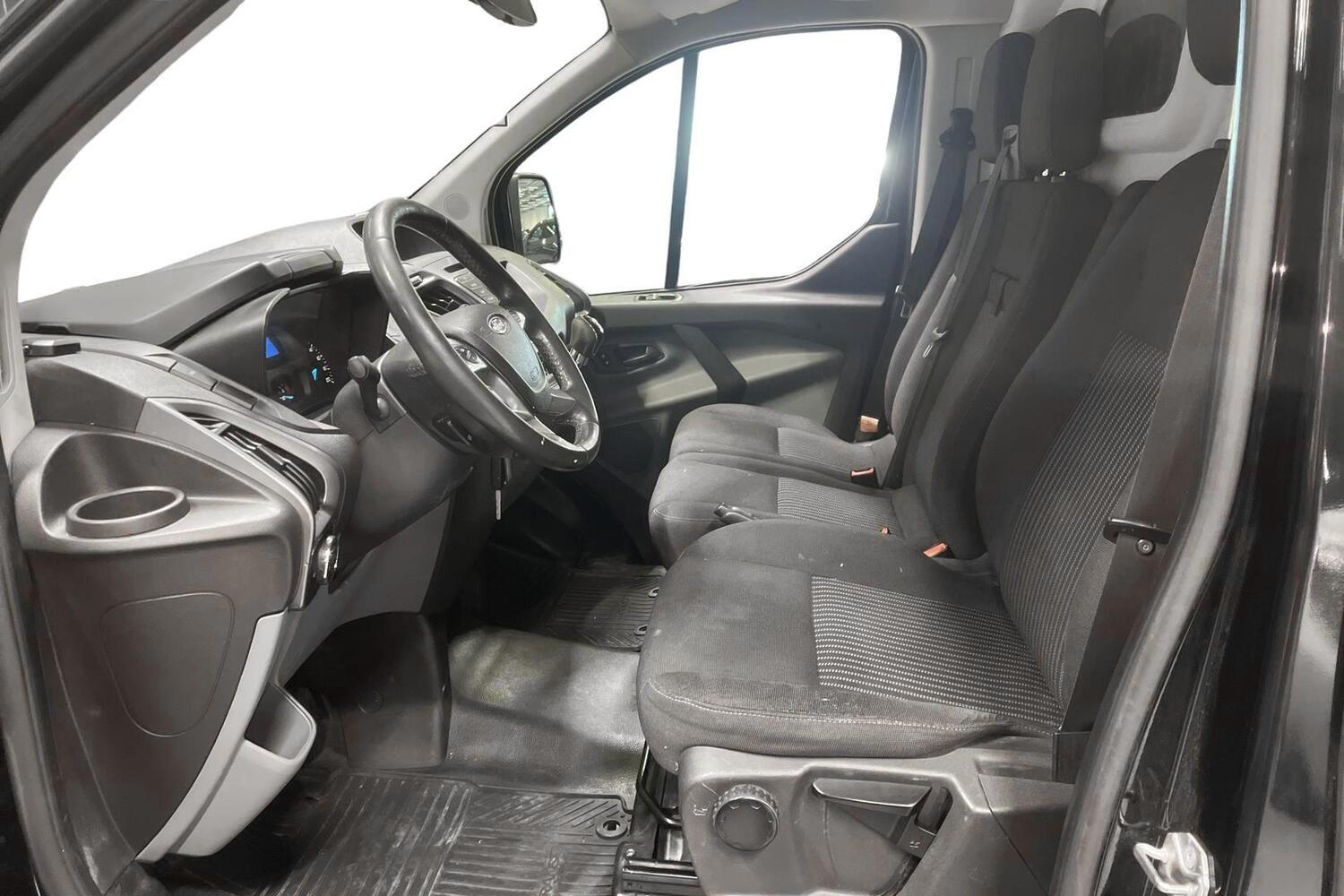 Ford Transit Custom vaihtoauto