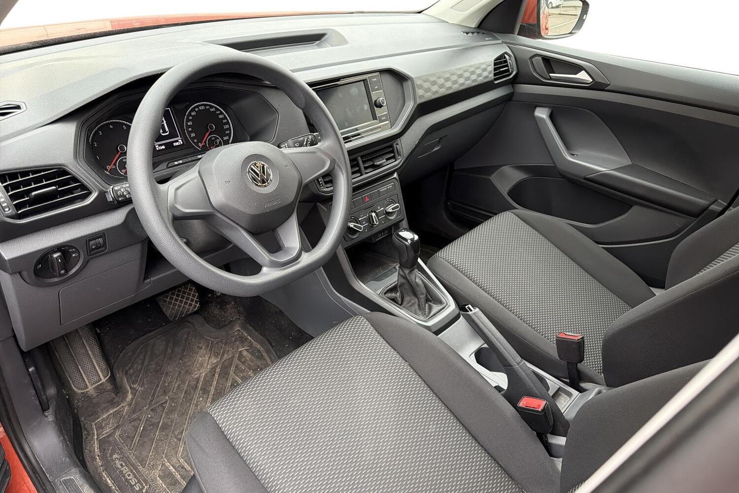 Volkswagen T-Cross vaihtoauto