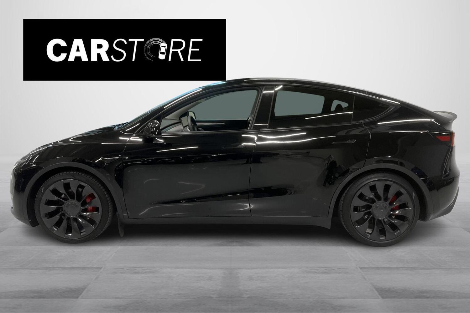 Tesla Model Y vaihtoauto
