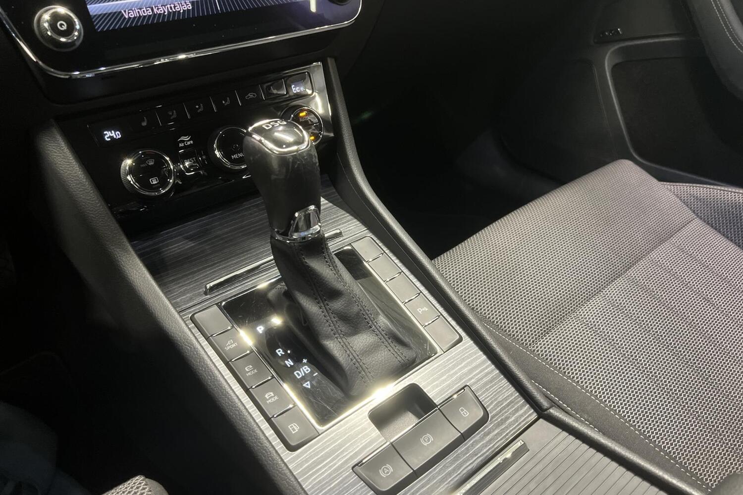 Skoda Superb vaihtoauto