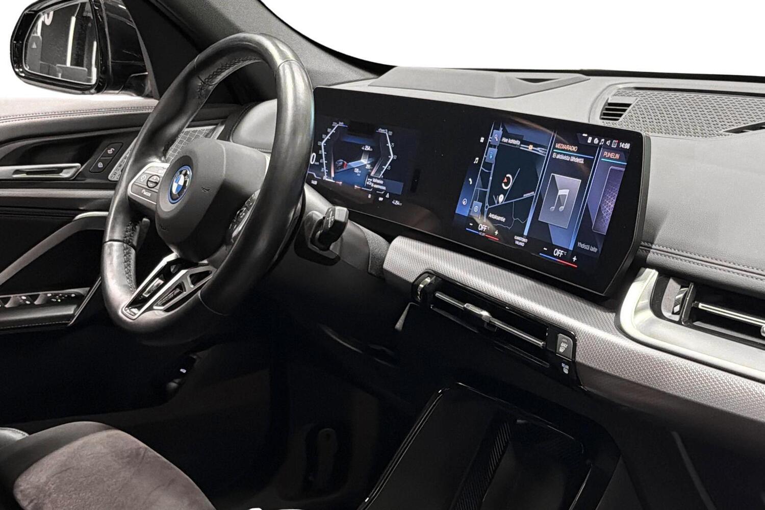 BMW iX1 vaihtoauto