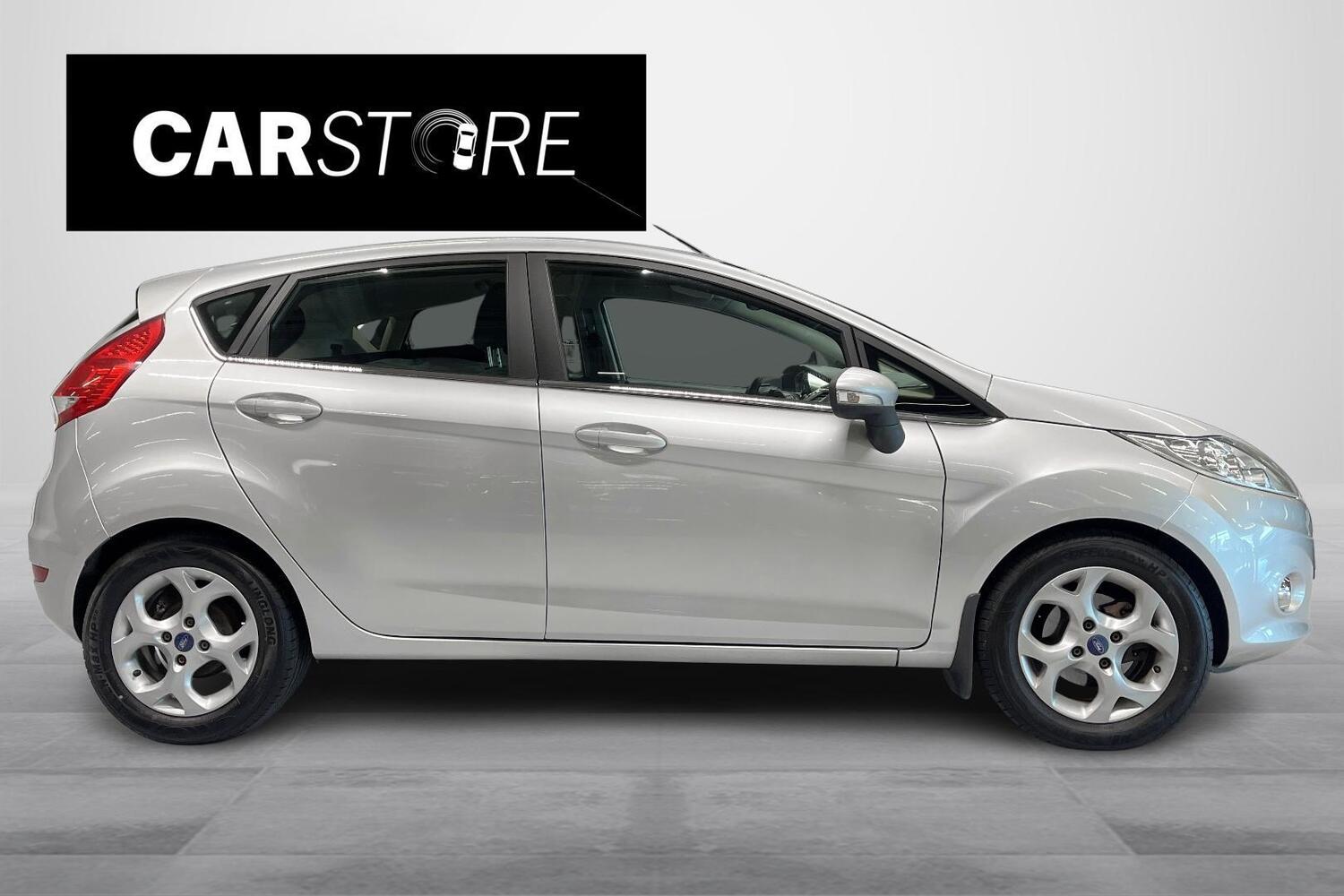 Ford Fiesta vaihtoauto