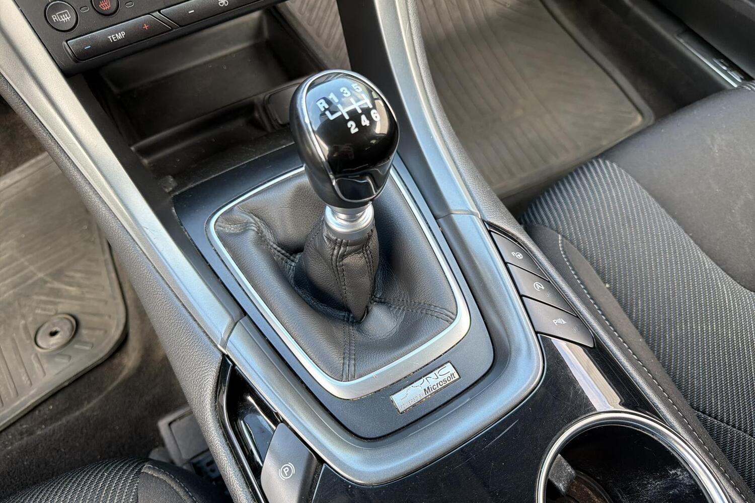 Ford Mondeo vaihtoauto
