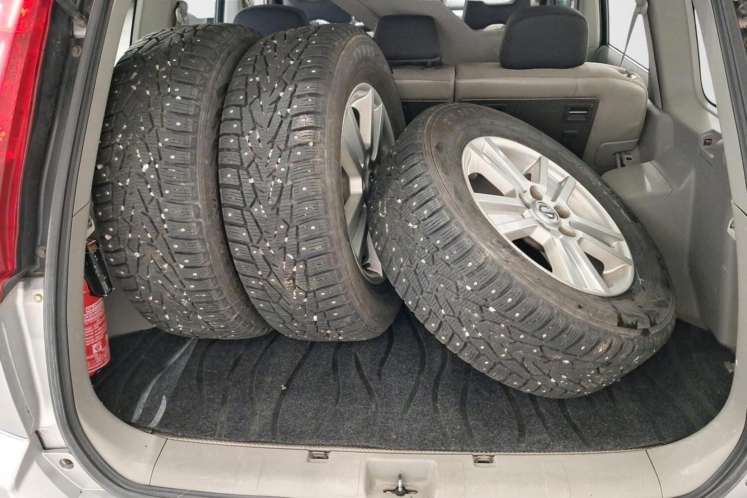 Nissan X-Trail vaihtoauto