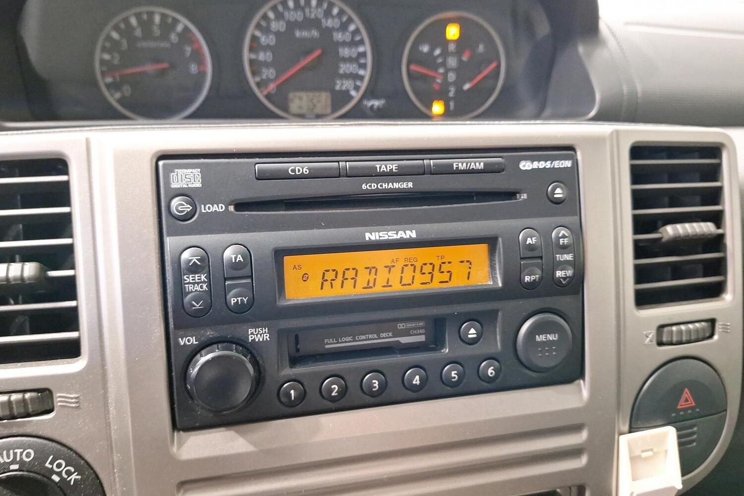 Nissan X-Trail vaihtoauto