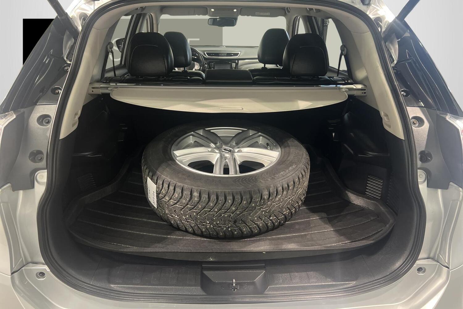 Nissan X-Trail vaihtoauto
