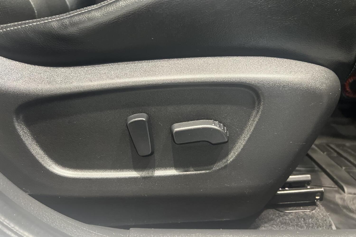 Nissan X-Trail vaihtoauto