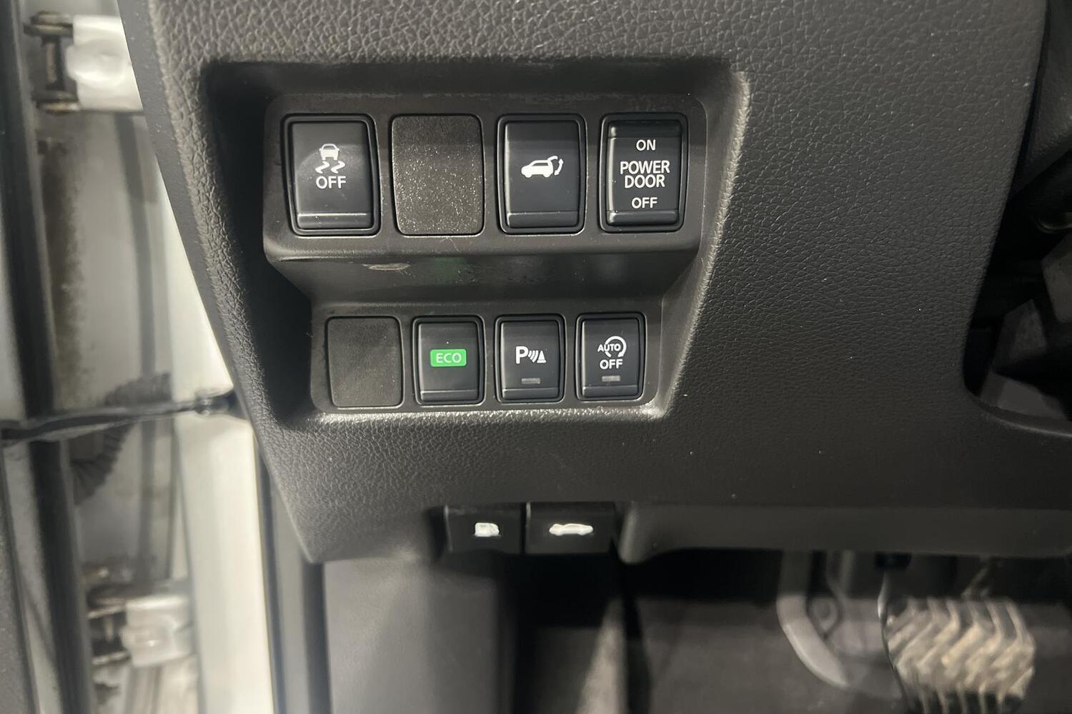 Nissan X-Trail vaihtoauto