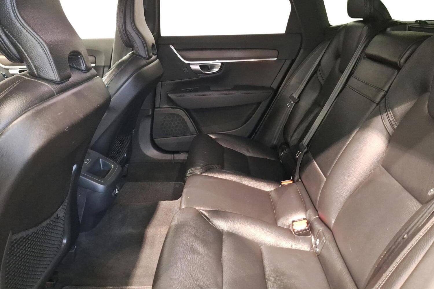 Volvo V90 Cross Country vaihtoauto