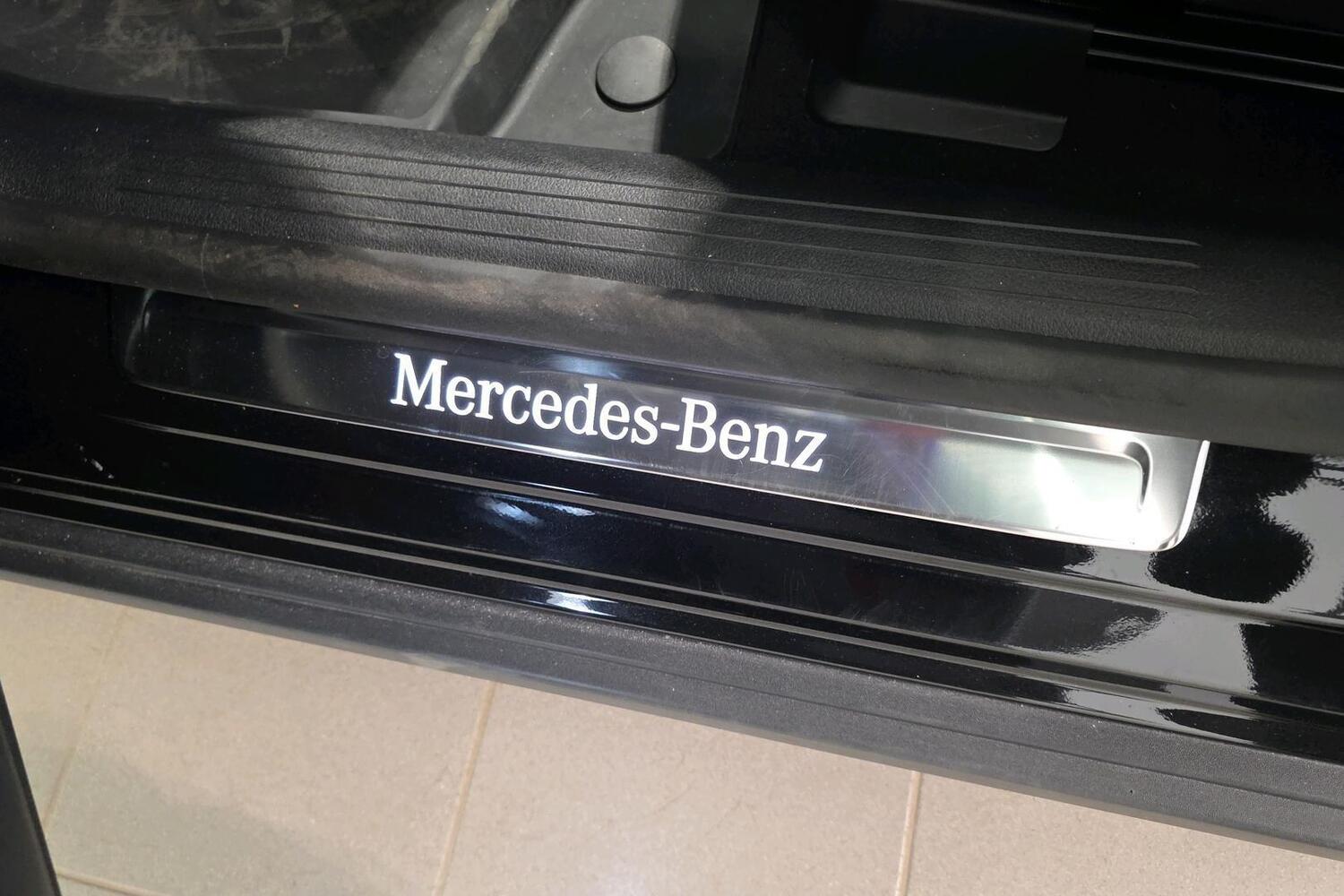 Mercedes-Benz EQE vaihtoauto