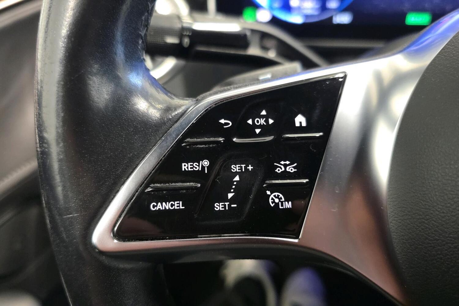 Mercedes-Benz EQE vaihtoauto