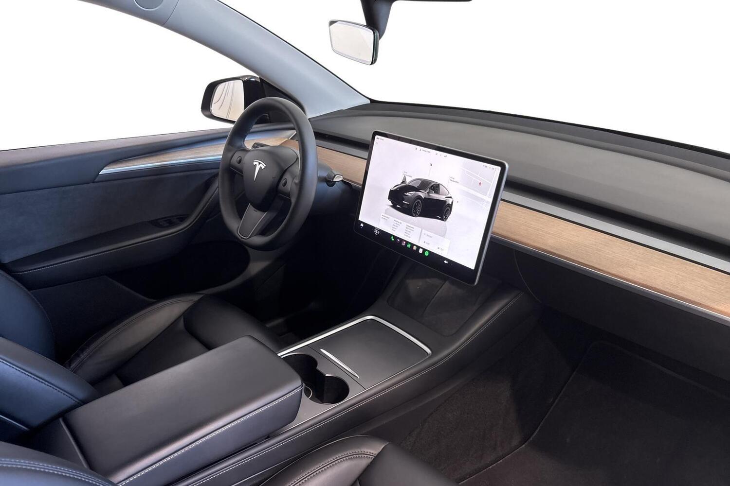 Tesla Model Y vaihtoauto