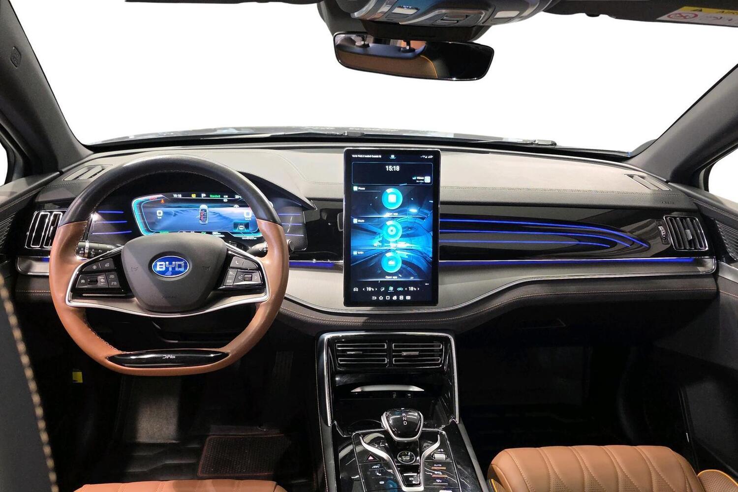 BYD Tang vaihtoauto