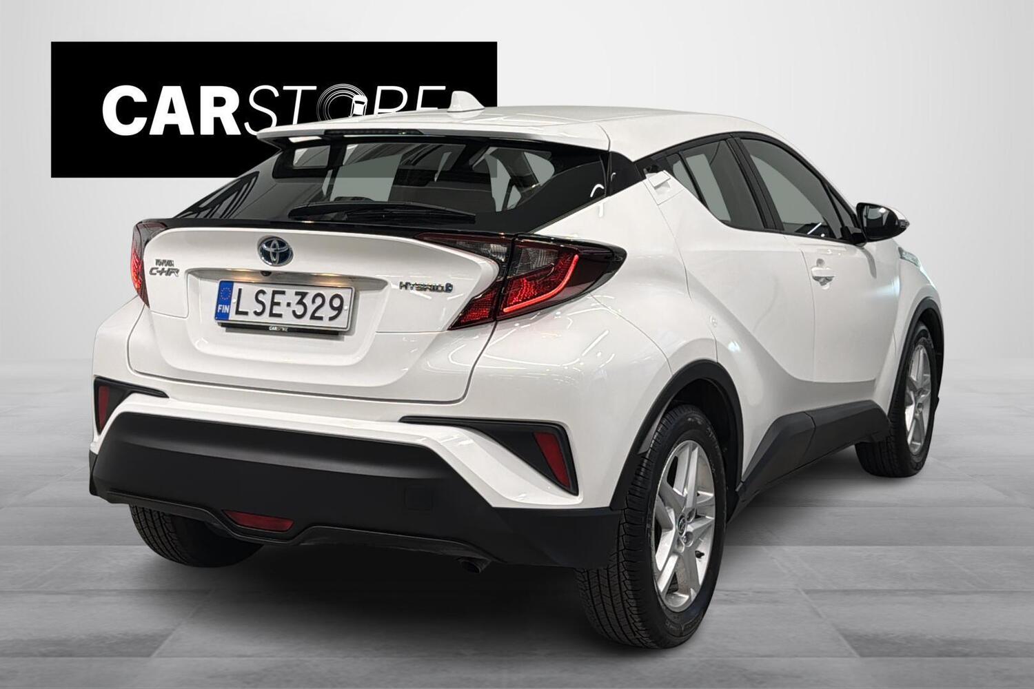 Toyota C-HR vaihtoauto
