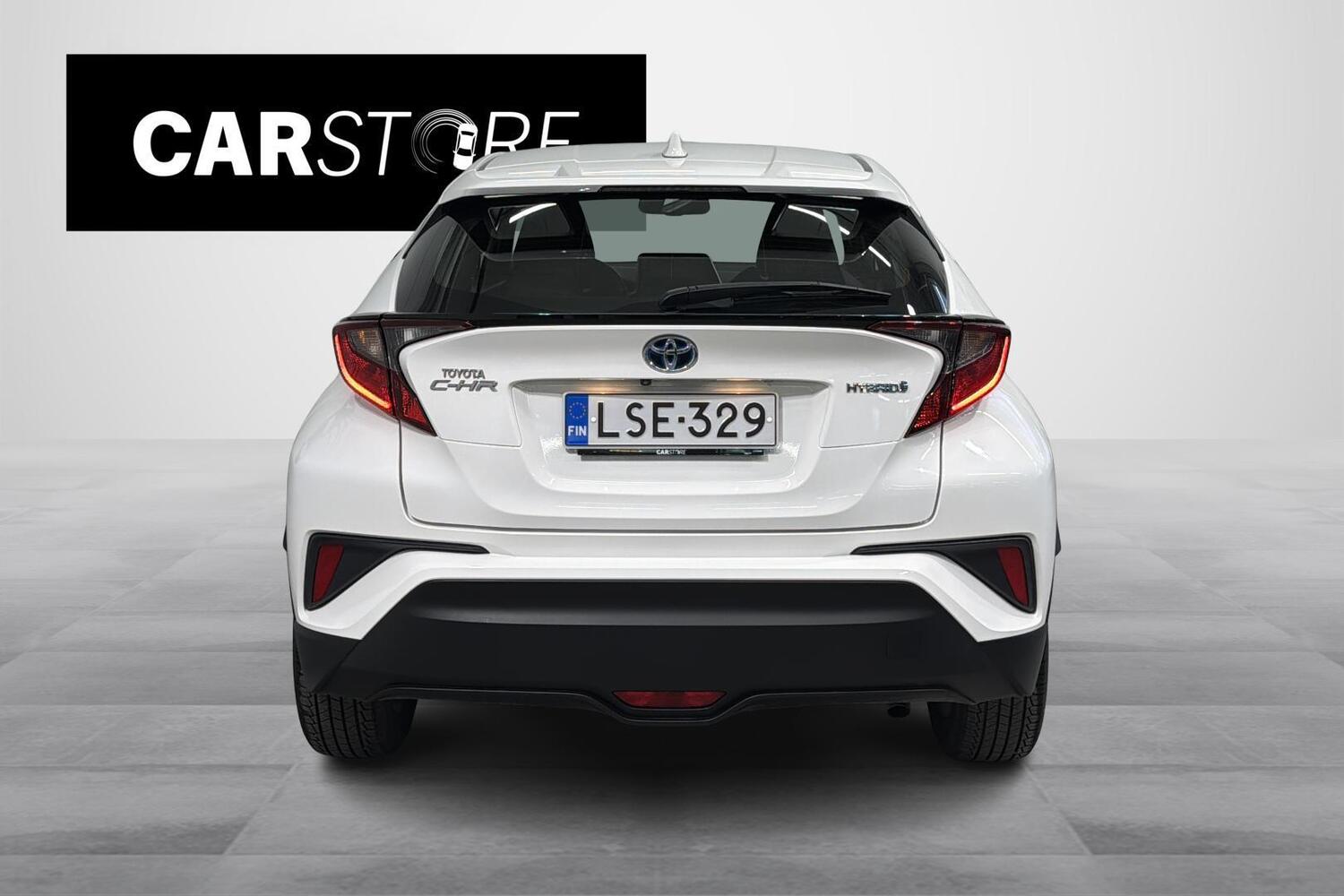 Toyota C-HR vaihtoauto